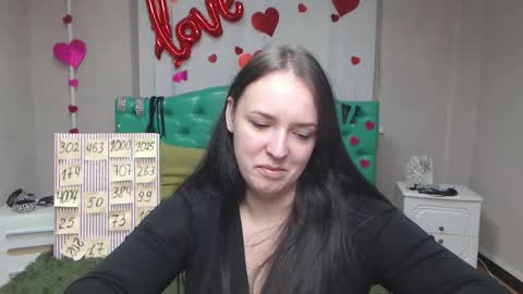 IsabelBlackberry online show from 10/03/25, 05:59