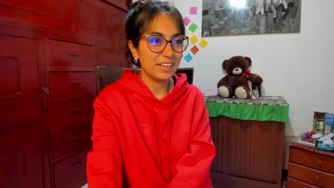 Isabella22 1 online show from 01/17/25, 02:18