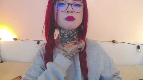Snapshot of isabella__dark chatting on 12/05/24, 07:38    online show from 12/05/24, 07:38