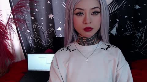Snapshot of isabella__dark chatting on 02/06/25, 09:06    online show from 02/06/25, 09:06