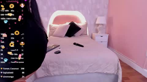Snapshot of isabella__milf chatting on 05/21/26, 07:21 isabella__milf online show from 05/21/26, 07:21