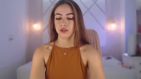 Isa  online show from 09/29/25, 03:28