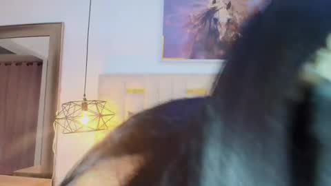 ISABELLA online show from 05/22/26, 11:38