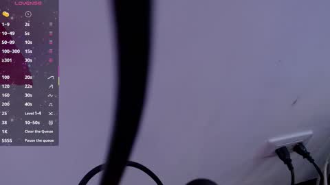 Isa Online 11pm to 5am Colombia time online show from 10/22/25, 04:13