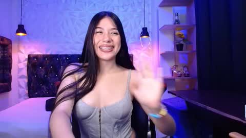 isabella dl online show from 01/12/25, 12:12