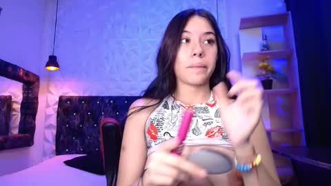 isabella dl online show from 01/26/25, 12:11