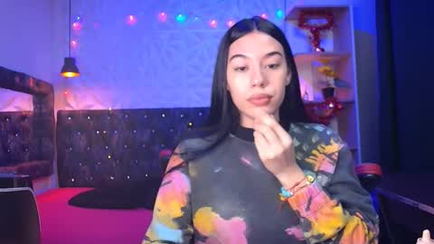 isabella dl online show from 02/11/25, 12:16