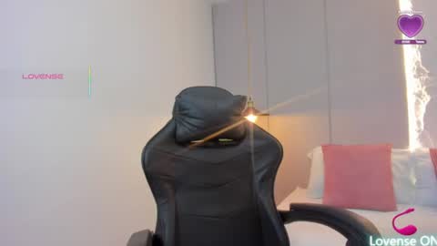 Isabel florez online show from 07/14/26, 02:05