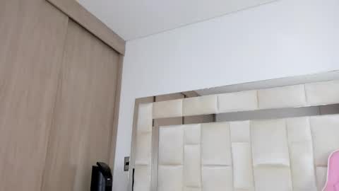 Snapshot of isabella_gomez11 chatting on 02/02/25, 05:48 isabella_gomez11 online show from 02/02/25, 05:48