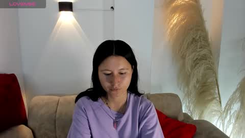 Snapshot of isabella_grace18 chatting on 03/12/26, 02:23 Isabella online show from 03/12/26, 02:23