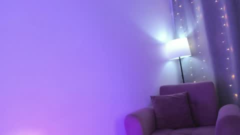 ISABELLA online show from 05/14/26, 02:51