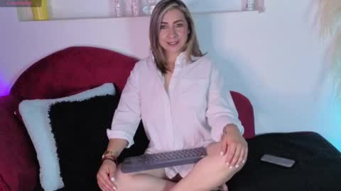   online show from 05/20/26, 10:54