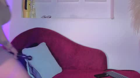   online show from 06/01/26, 10:28