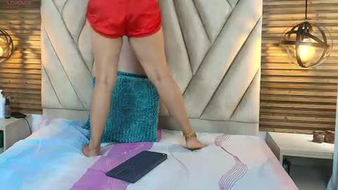 isabella_luxet online show from 07/08/26, 04:55