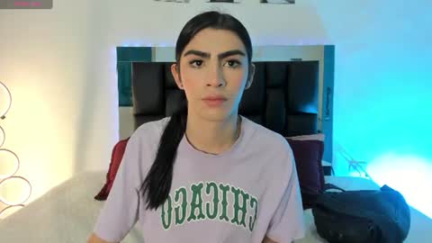 Isabella Moon9 online show from 07/14/26, 11:27