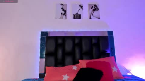 Isabella Moon9 online show from 07/28/26, 11:39