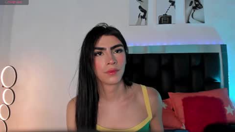 Isabella Moon9 online show from 07/28/26, 04:39