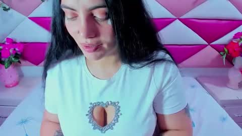 Snapshot of isabella_mora_ chatting on 05/16/26, 03:14 Isabella online show from 05/16/26, 03:14