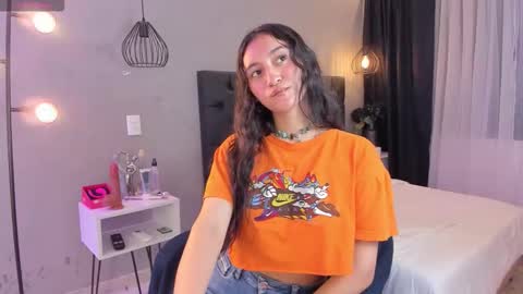Snapshot of isabella_nowa chatting on 02/22/26, 12:04 Isabella Nowa online show from 02/22/26, 12:04