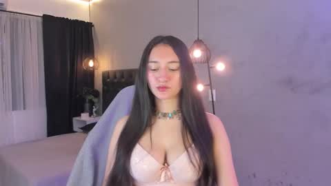 Snapshot of isabella_nowa chatting on 03/03/26, 11:16 Isabella Nowa online show from 03/03/26, 11:16