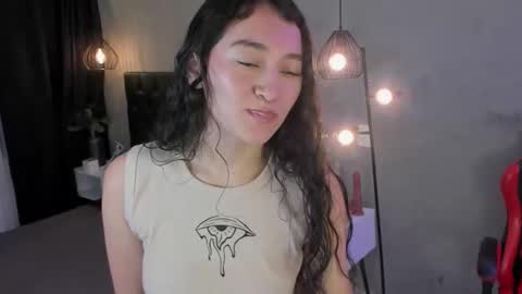Snapshot of isabella_nowa chatting on 03/27/26, 11:32 Isabella Nowa online show from 03/27/26, 11:32