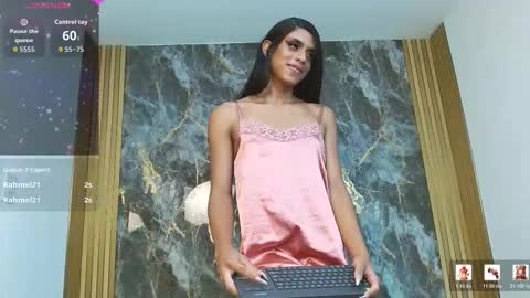 Snapshot of isabella_sccott chatting on 03/08/26, 02:04 Isabella online show from 03/08/26, 02:04