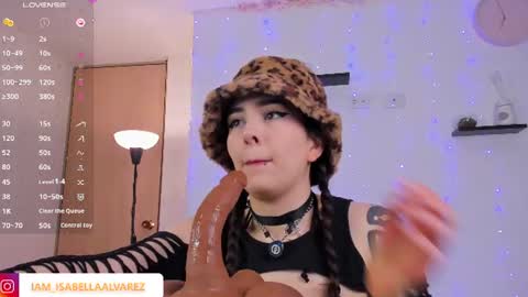 Isabella Sea online show from 06/20/26, 12:47
