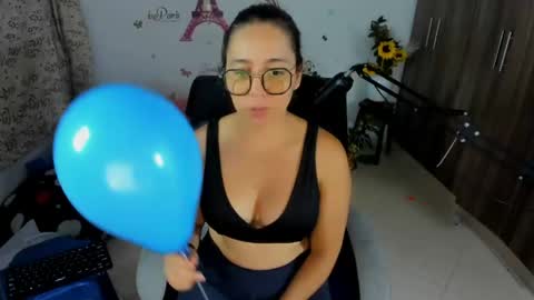 Isabella online show from 05/18/26, 02:18