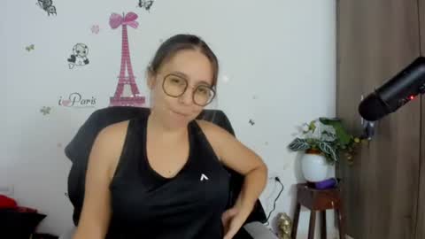 Isabella online show from 07/19/26, 01:42