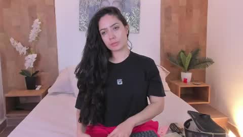 isabella_winkler online show from 06/11/26, 10:57