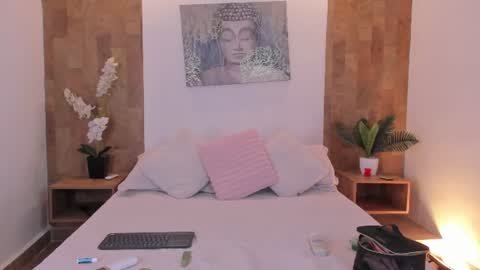 isabella_winkler online show from 06/13/26, 10:57
