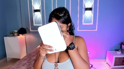 isabella zc online show from 06/12/26, 11:42