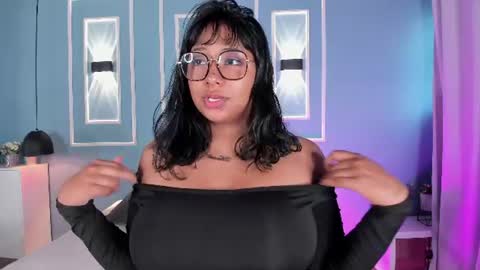 isabella zc online show from 07/28/26, 11:39