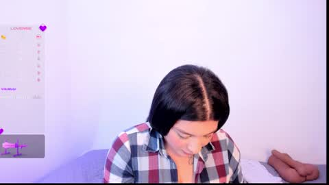 Snapshot of isabellaa_1 chatting on 07/25/26, 03:37 isabellaa_1 online show from 07/25/26, 03:37