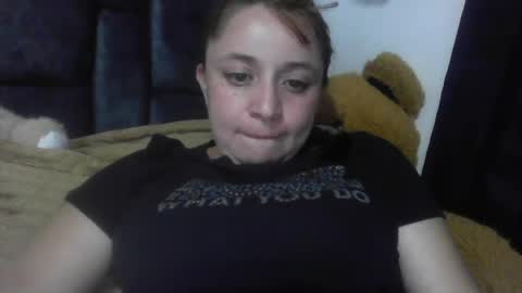 isabellaa_hills_ online show from 07/01/26, 01:29