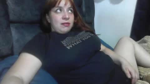 isabellaa_hills_ online show from 07/16/26, 02:17