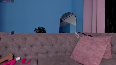    v online show from 07/24/26, 12:19
