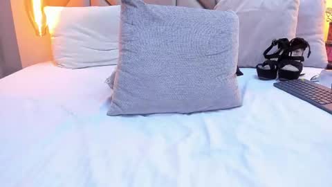 Snapshot of isabellafoox chatting on 04/22/26, 01:34 isabellafoox online show from 04/22/26, 01:34
