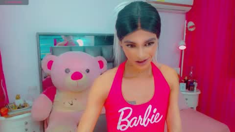 isabellagirs online show from 11/22/25, 02:54