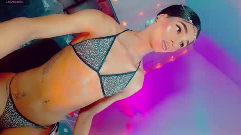 isabellagirs online show from 01/16/26, 09:02