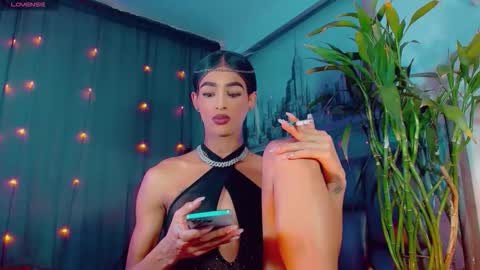 isabellagirs online show from 05/07/26, 10:09