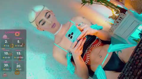 isabellagirs online show from 07/10/26, 05:48
