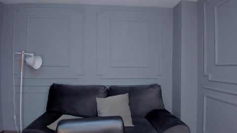 Isabella Kroft online show from 03/11/25, 07:14