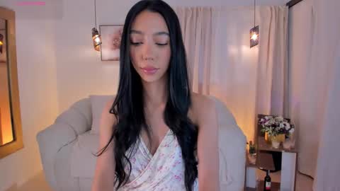 Snapshot of isabellalux_ chatting on 03/23/26, 07:51 ISABELLA online show from 03/23/26, 07:51