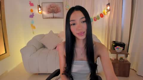 Snapshot of isabellalux_ chatting on 04/03/26, 04:49 ISABELLA online show from 04/03/26, 04:49