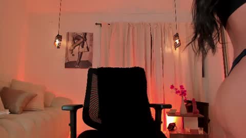 ISABELLA  online show from 06/14/26, 10:23