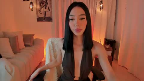ISABELLA  online show from 06/22/26, 04:15