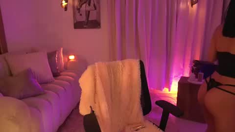 ISABELLA  online show from 07/02/26, 02:34