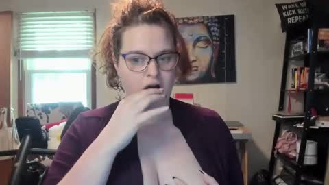isabellamariedarcy online show from 09/10/25, 08:20
