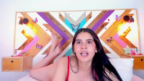 Isabella  online show from 02/22/25, 05:57